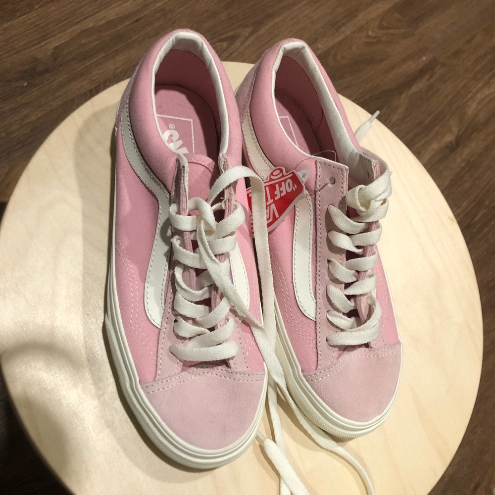 Vans style 36 pink